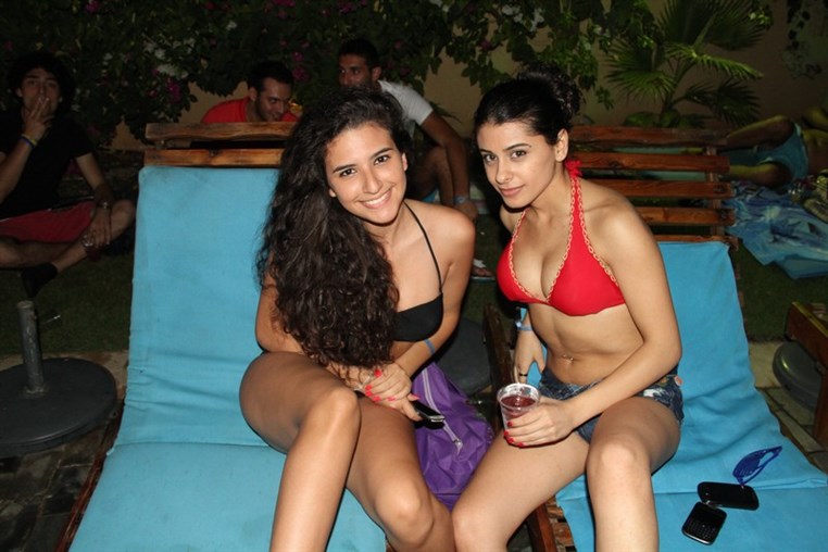 Lebanon Largest FOAM Party 3 (1)